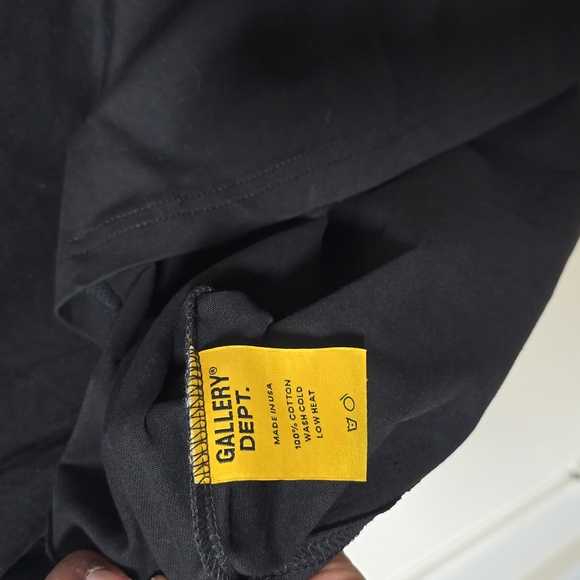 Gallery Dept Tee - Picture 4 of 4